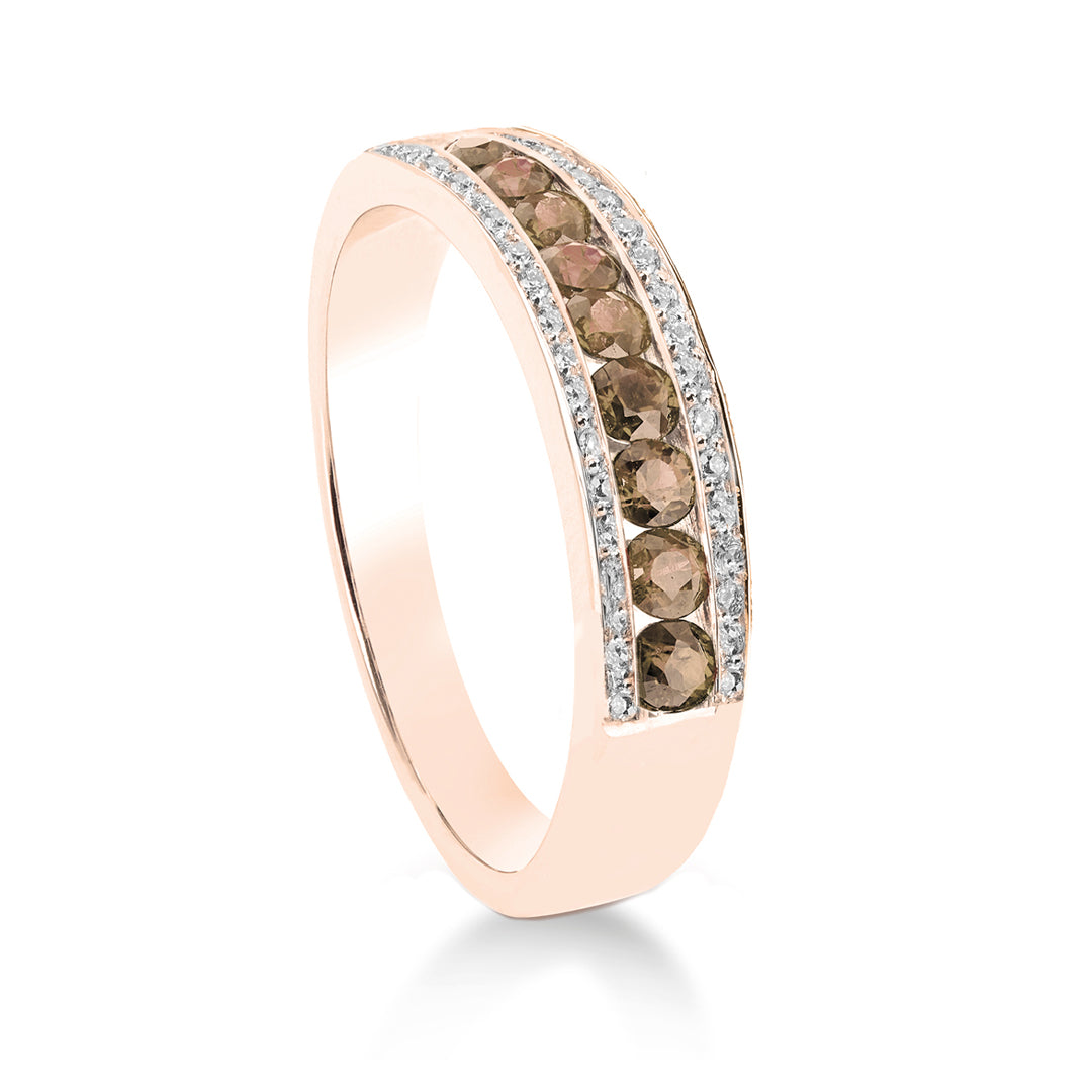 ANELLO IN ORO ROSA, DIAMANTI BIANCHI E BROWN